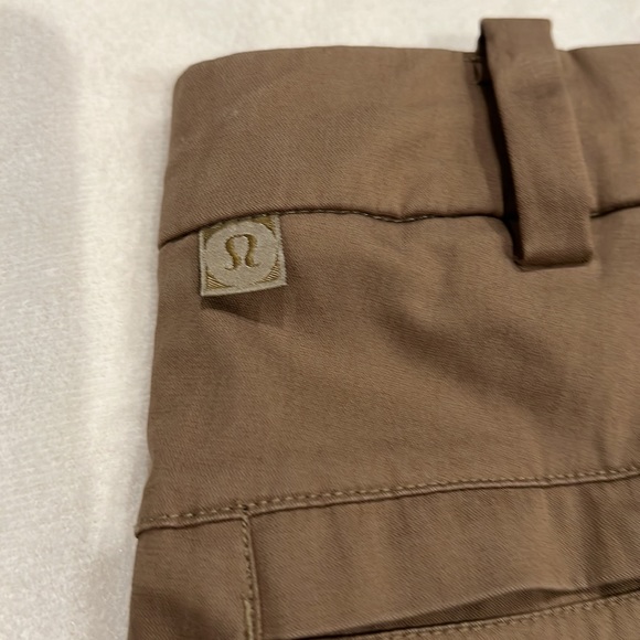 Lululemon Men’s 32”x 27” Commission Pant Classic - Artifact Color - Picture 11 of 11